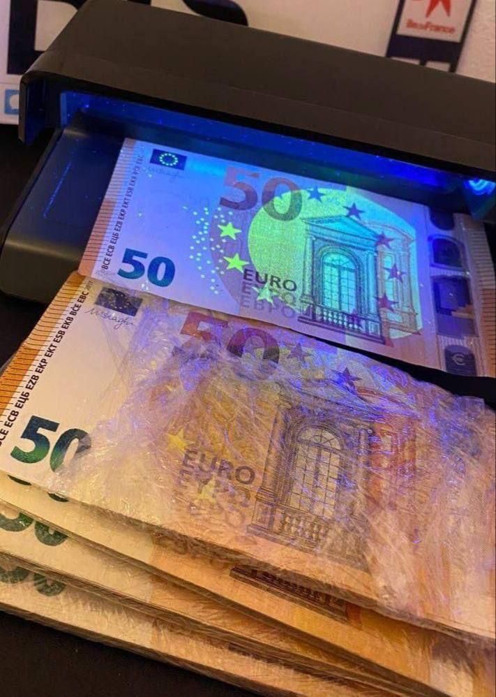best counterfeit money, including fake £20 notes, fake 20 and 50 euro bills,